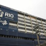 Na imagem hospital municipal pedro ii em Santa Cruz vaga de auxiliar administrativo